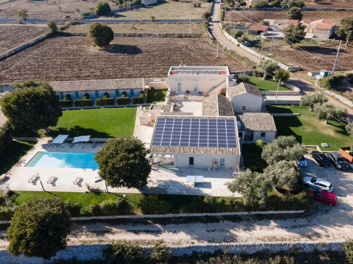 Stacci Rural Resort Modica Extérieur photo